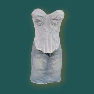 Vintage White Whynette by Vermont White corset with boning